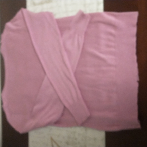 ✨HP✨!!WORN ONCE!! Dusty Rose Banana Republic Ruffle Cardigan - Picture 4 of 7